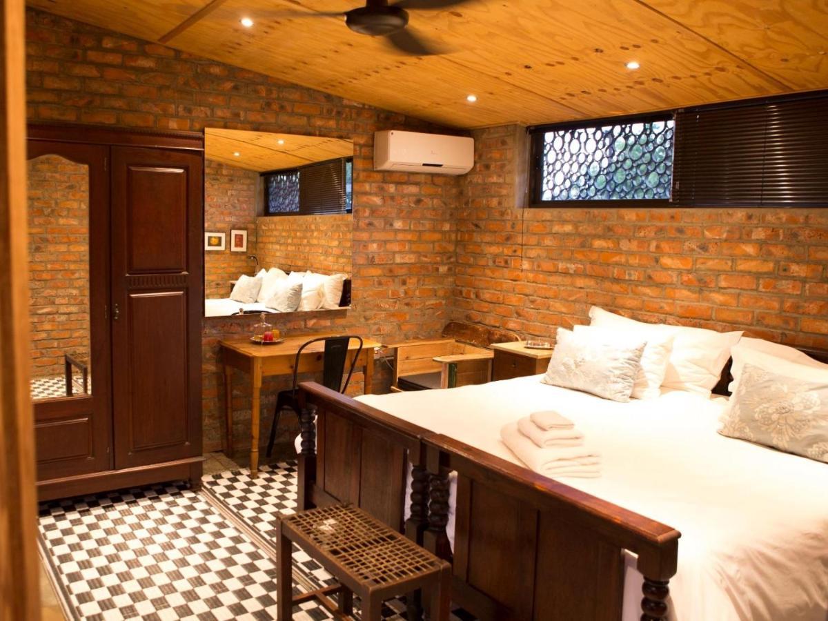 Liedjiesbos Urban Olive Farm Bed & Breakfast Bloemfontein Exterior photo